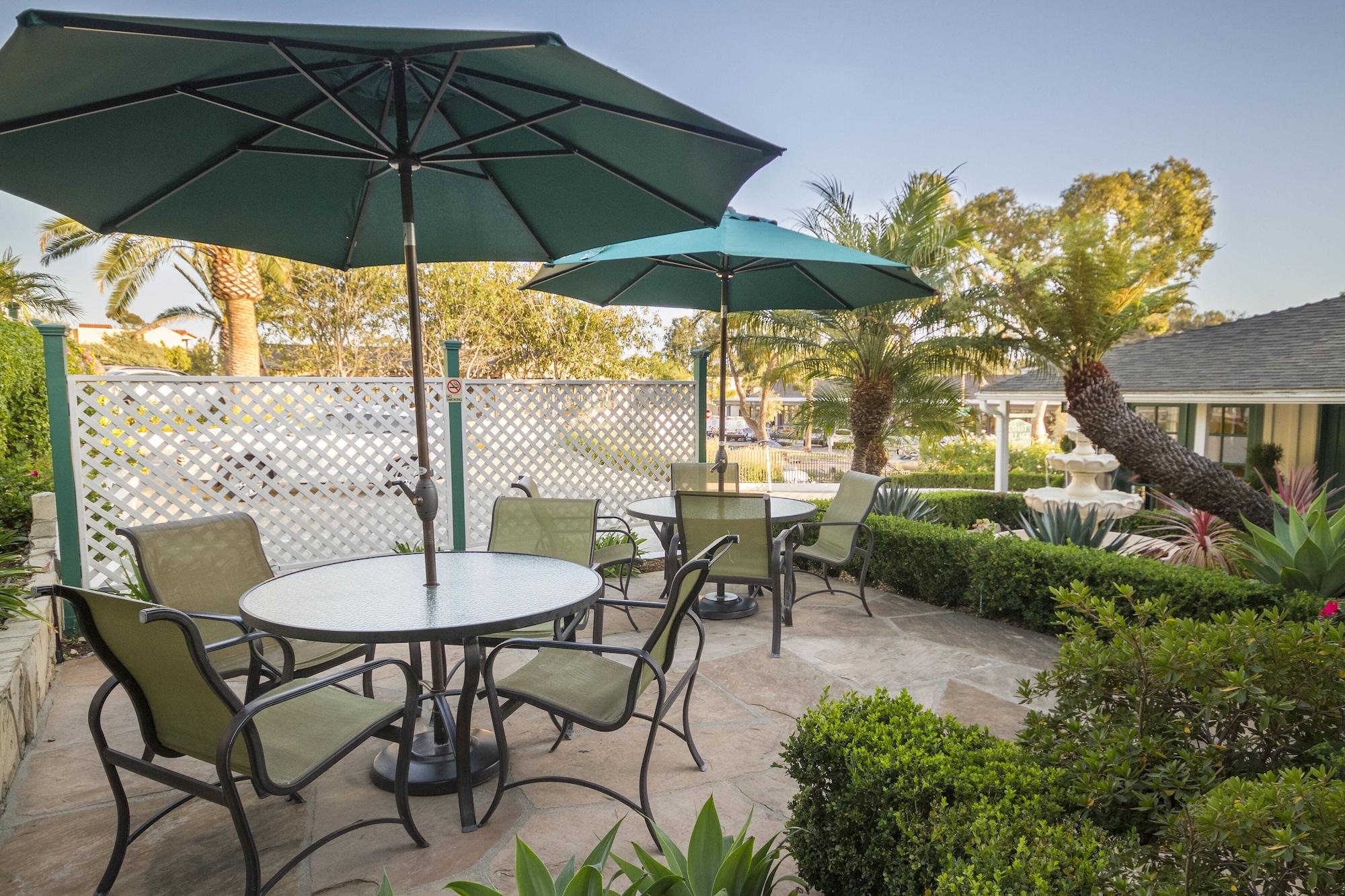 Coast Village Inn Santa Barbara Bagian luar foto